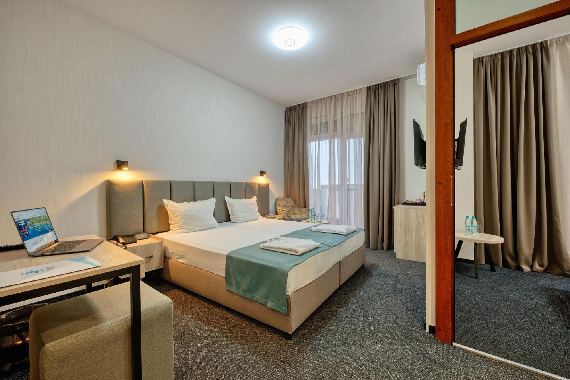 Augusta Spa Hotel خيساريا المظهر الخارجي الصورة